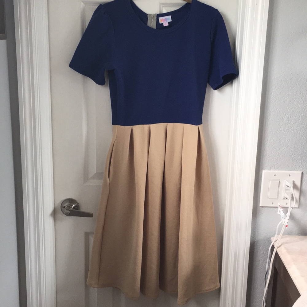Lularoe Amelia